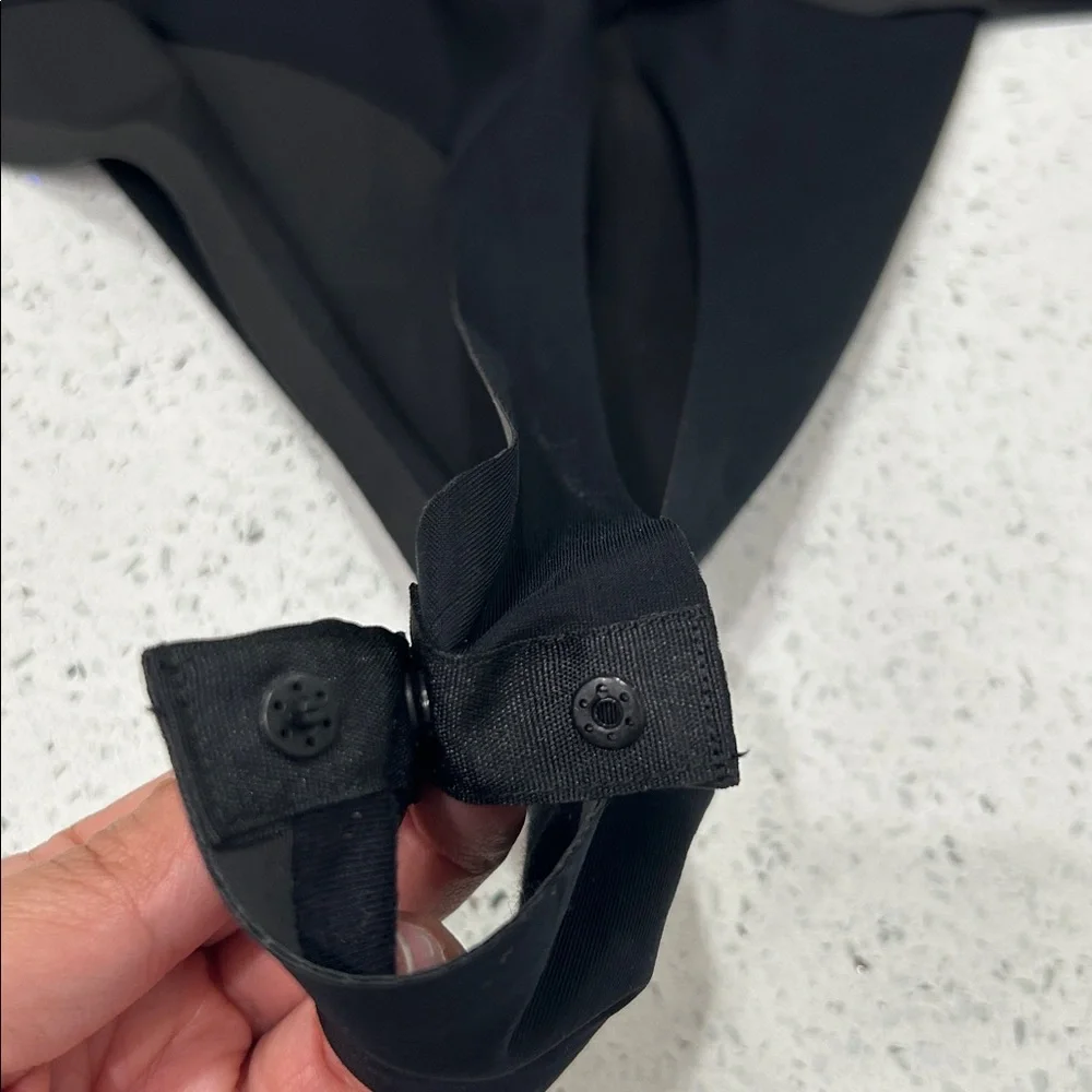 SKIMS Thong Bodysuit - Picture 6 of 7